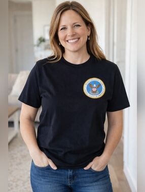 Mamas Insanity Agency MIA Agent Graphic Tee Black Medium USA Logo NWOT